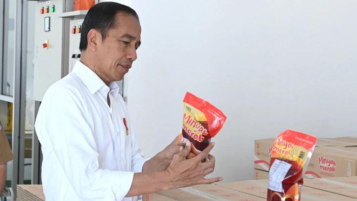 presiden jokowi resmikan pabrik minyak makan merah habarkalimantan 1